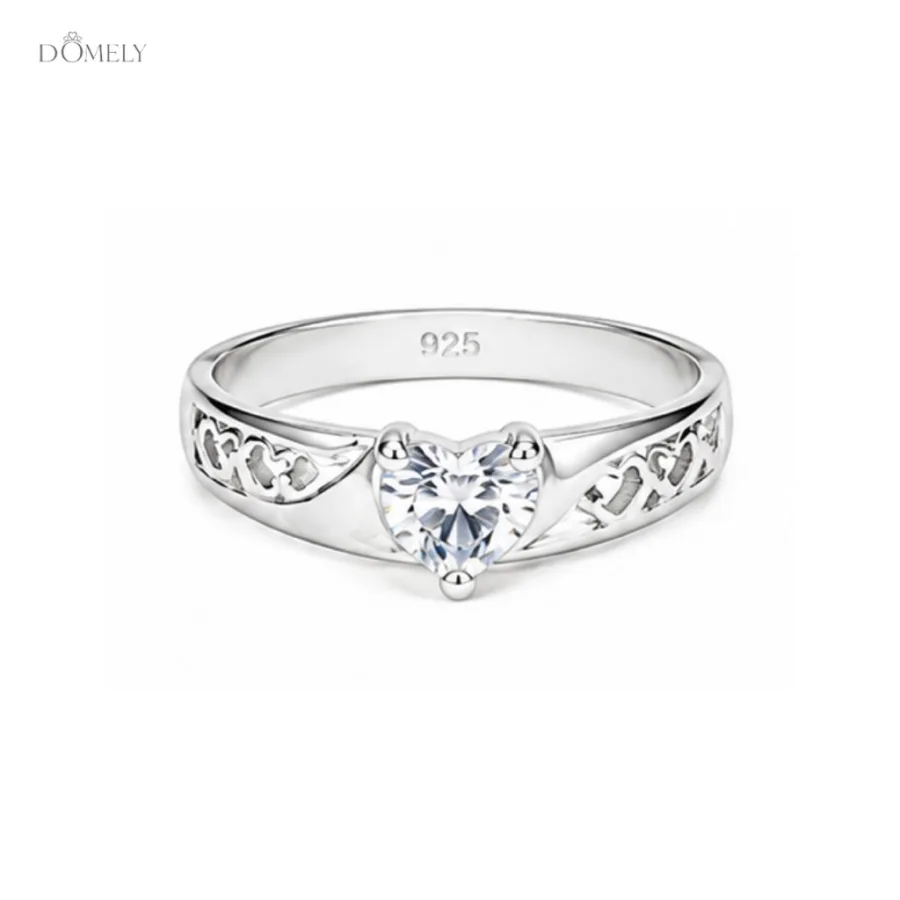 Anillo Corazón con Pedrería Natural